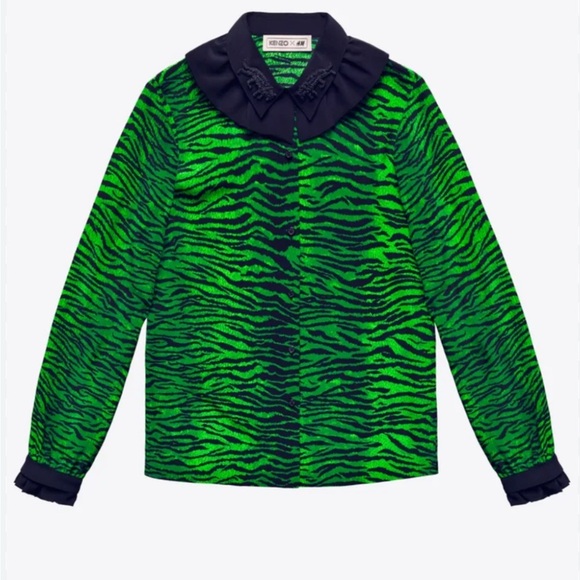 KENZO X H&M Tops - KENZO x H&M Green Tiger Print Silk Ruffle Collar Long Sleeve Button Up Blouse 2